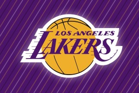 爱游戏-王者归来！库里首秀引爆全场，塞尔维亚球迷为之疯狂